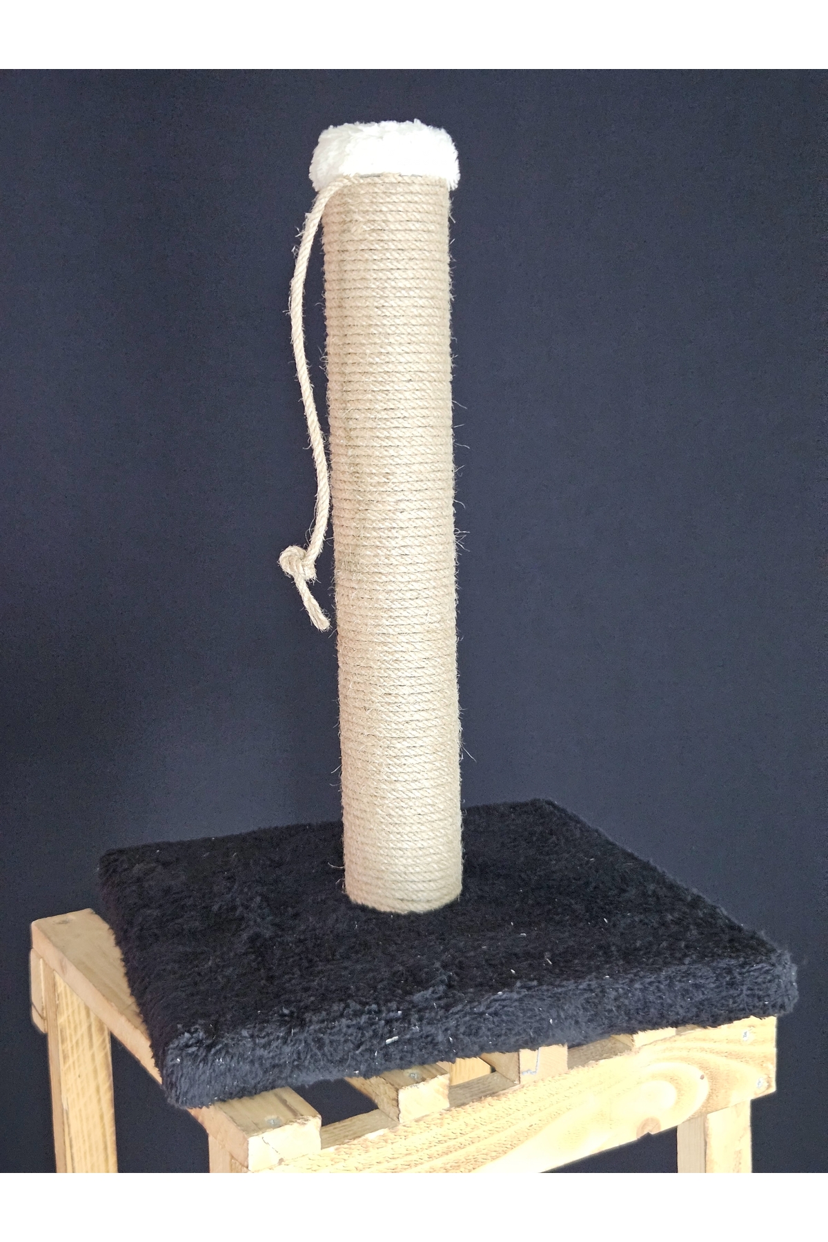 Kedi tırmalama oyuncağı küçük görsel