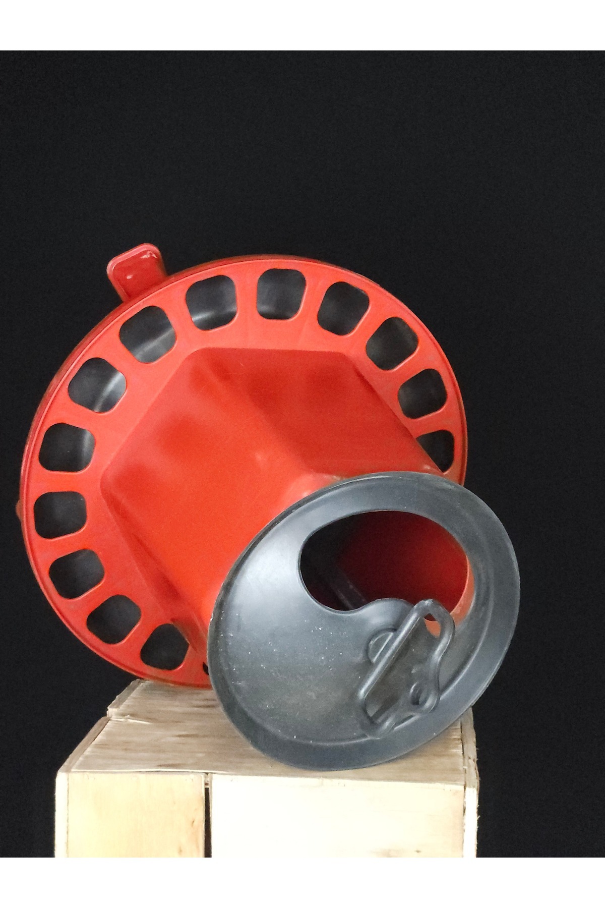 15KG GÜVERCİN TAVUK VS YEMLİK küçük görsel